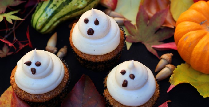 Carrot Cupcake Ghosts & Friends